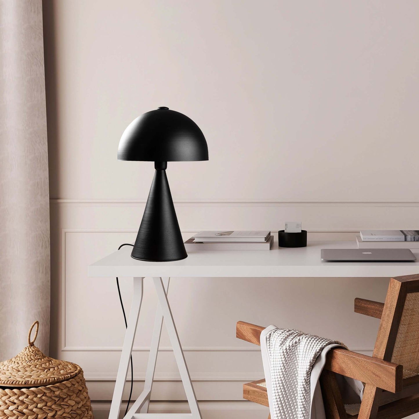 Luna Halo Table Lamp in White Geometric Silhouette